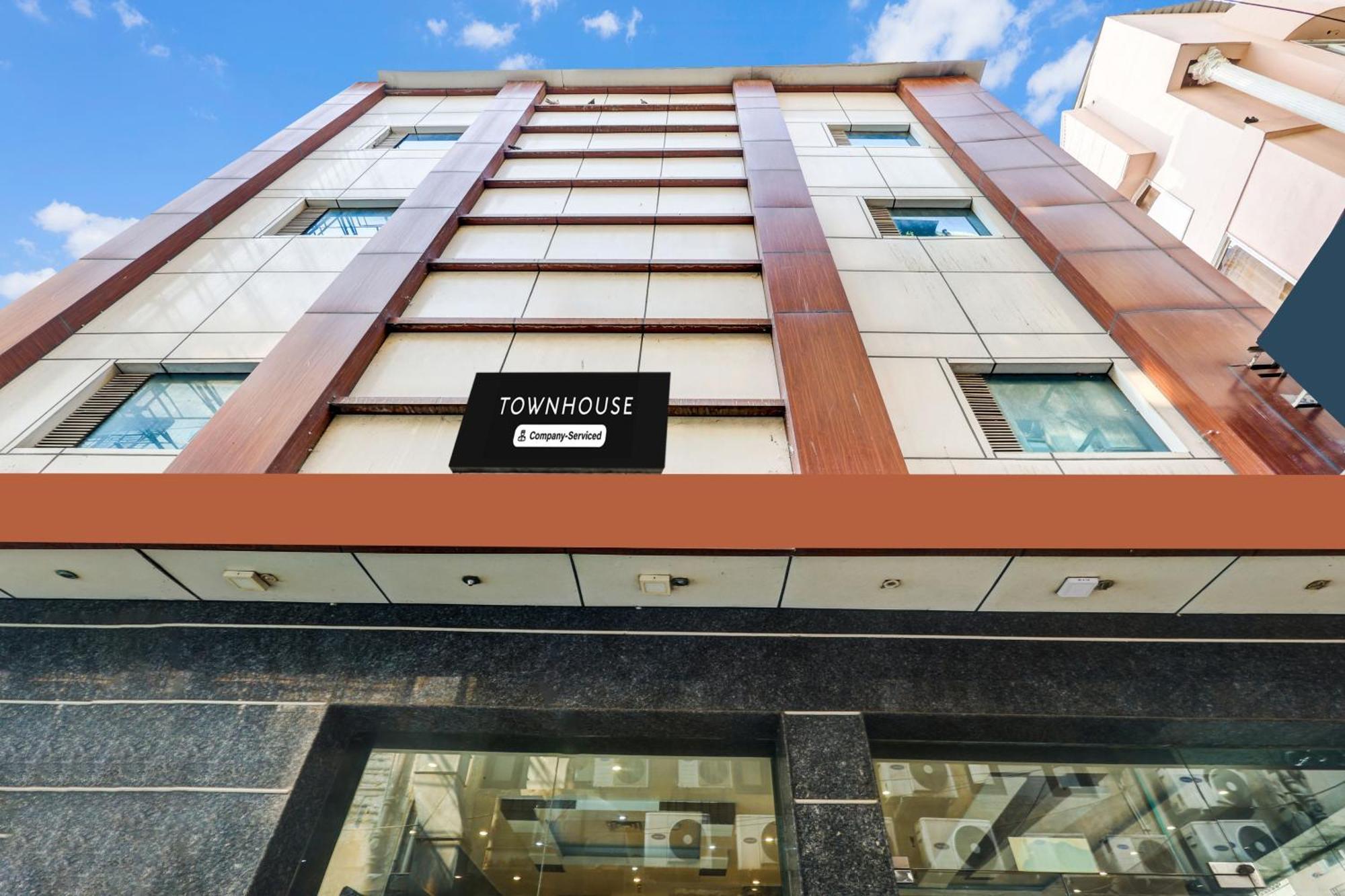 Super Townhouse Arakashan Road Paharganj Formerly Mohan International New Delhi Luaran gambar